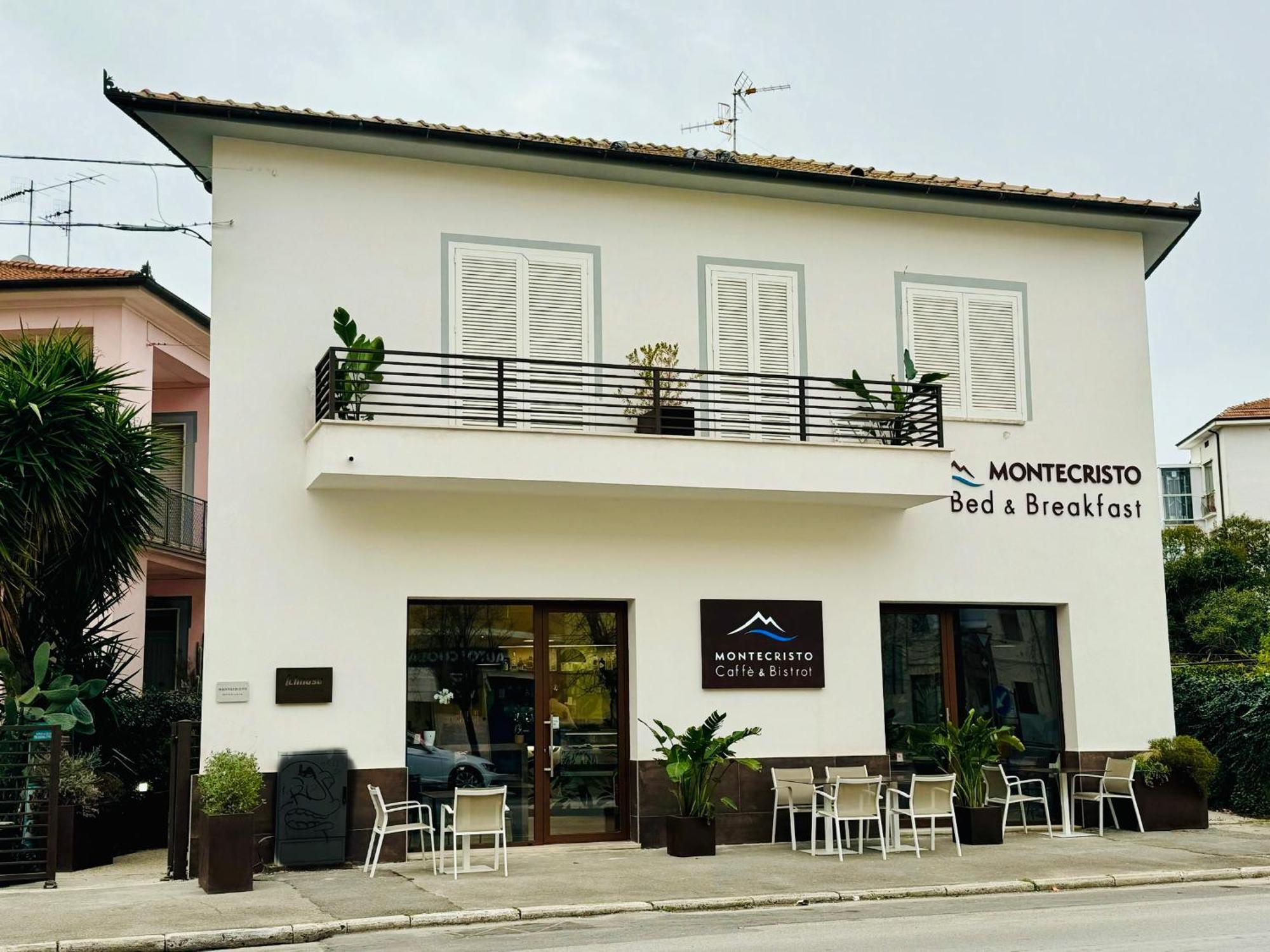 Montecristo B&B Grosseto Buitenkant foto
